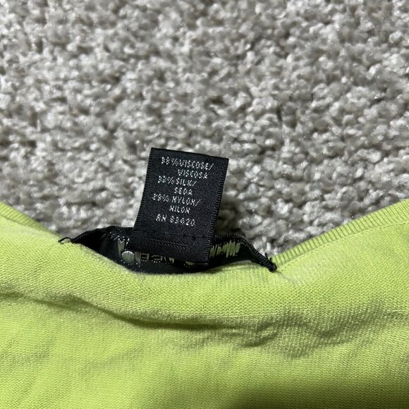 Cest City Green Sleeveless Top W/ Gold Snake Detail V-Neck Ribbed Waist - Picture 4 of 7